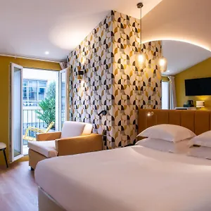 Arc Elysées Hotel